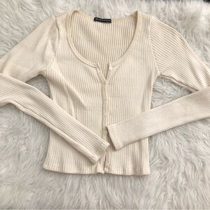 Brandy Melville ribbed top with buttons. Like new. Worn once.